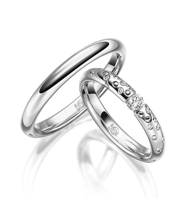 Alianzas de boda diseño especial en Platino con diamantes - Alianzas de boda - 

