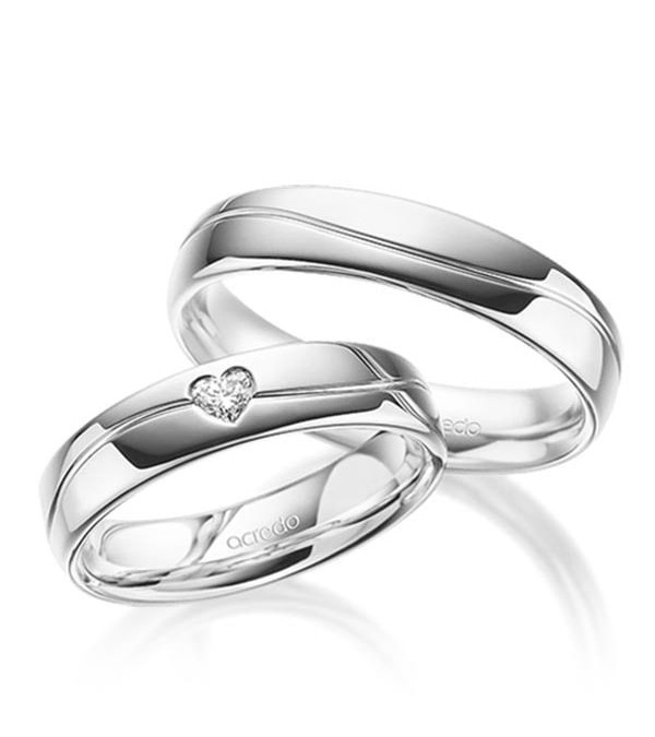 Originales anillos de boda blancos con un diamante talla corazón - Alianzas de boda - 

