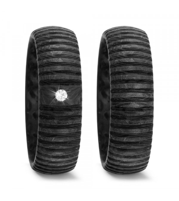Anillos negros para la boda hechos de carbono con acabado especial - Alianzas de boda - 

