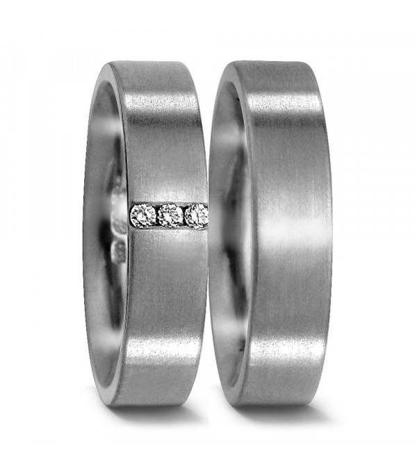 Anillos de matrimonio hechos de titanio con acabado mate oscuro y 3 diamantes - Alianzas de boda - 

