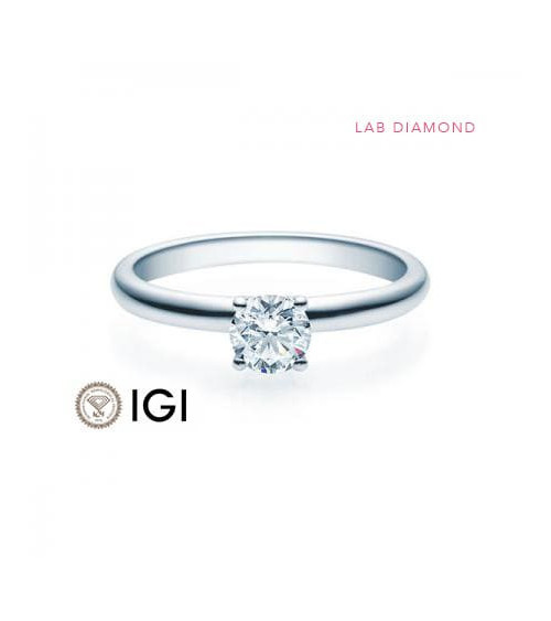 Anillo de compromiso con diamante artificial en Barcelona | Staring