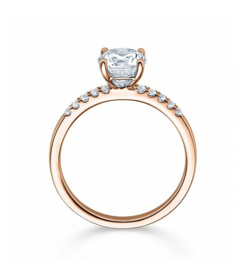 Anillos de compromiso pavé con diamantes artificiales de laboratorio