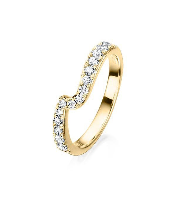 Anillos de boda con diamantes para combinar con el de compromiso