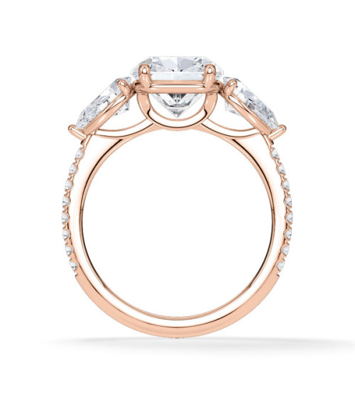 Anillo de compromiso de oro o platino con distintos cortes de diamante | Staring