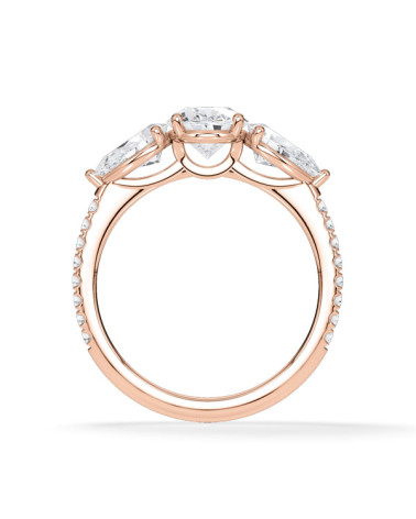 Pink gold engagement ring with various diamond cuts | Starring