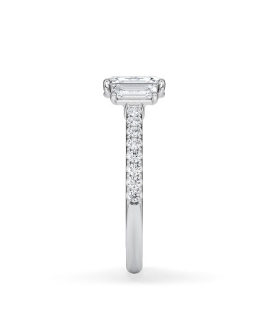 Gold or platinum engagement ring with radiant cut | Starting