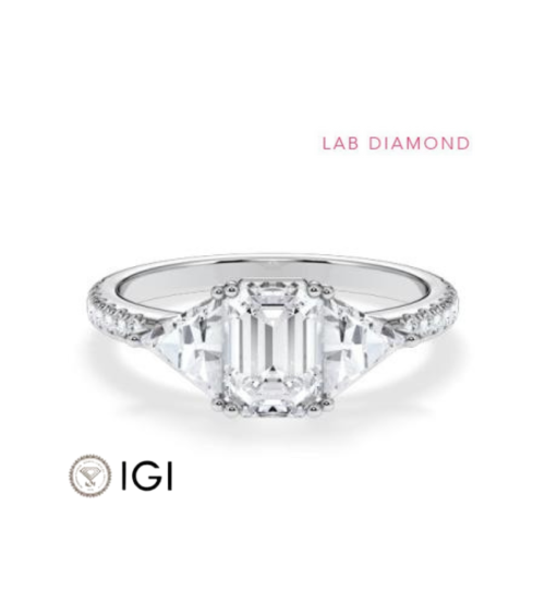 Anillo de pedidad en oro blanco o platino con distintos cortes de diamante | Staring